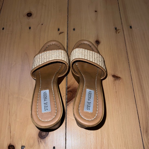 Steve Madden Marisol Natural Raffia Platforms - Picture 4 of 7